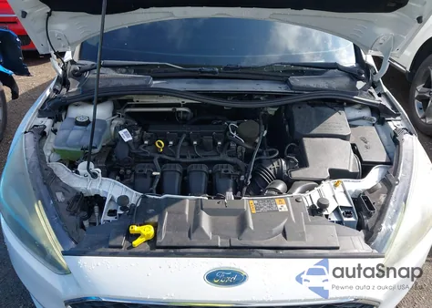 2015 Ford Focus Se z USA, uszkodzony, nr VIN 1FADP3F26FL354819